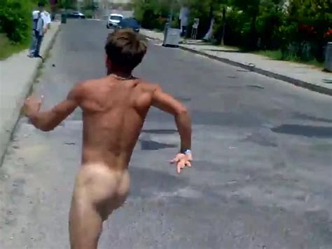 Streaking Naked Public Nudity Daytime ThisVid
