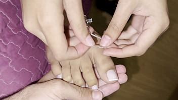 Hermosos Pies De Una Joven Novia Estudiante XVIDEOS