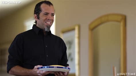 Milf Take Breakfast In Bed