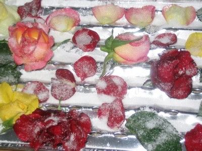 Засахаренные украшения для тортов и десертов : Торты (украшения)