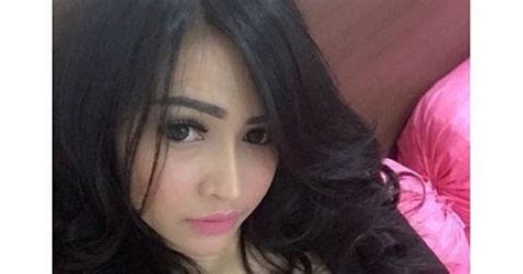 Keperawanan Ditukar Dengan Tiket Cerita Gairah Sex