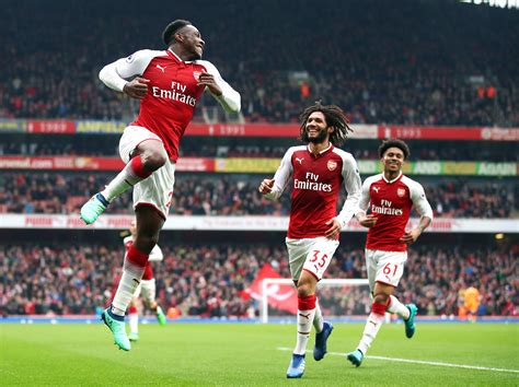 Arsenal come from behind to win back-and-forth classic against