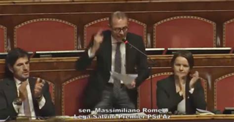 Il Leghista Romeo Cita Marx In Senato Migrazione Incontrollata L