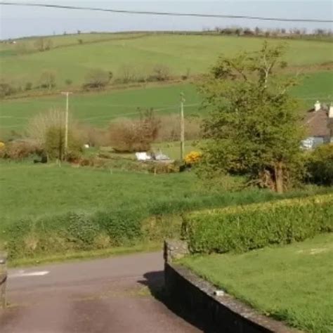 Britische Milf Sugarbabe Mit Perfekten Titten Hat Sex In Der Sonne Xhamster