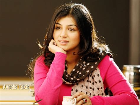 Aisha Takia Boob Wallpapers Hot Image 2012 Bollywood Hot Actress