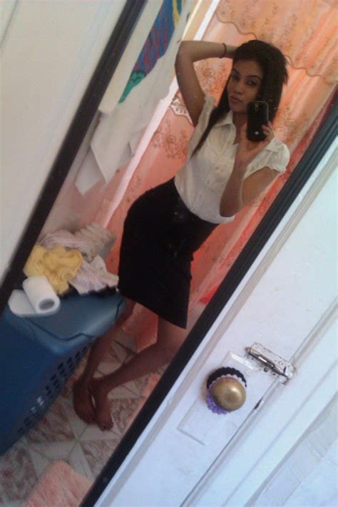 1 SEXY LATINA 20 ShesFreaky