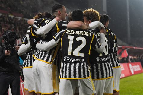 La Juventus Espugna Monza 2 1 Ed è Prima Metronews