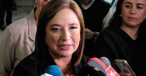 Xóchitl Gálvez Envía Libros A Amlo Para Que Reconozca Su Violencia