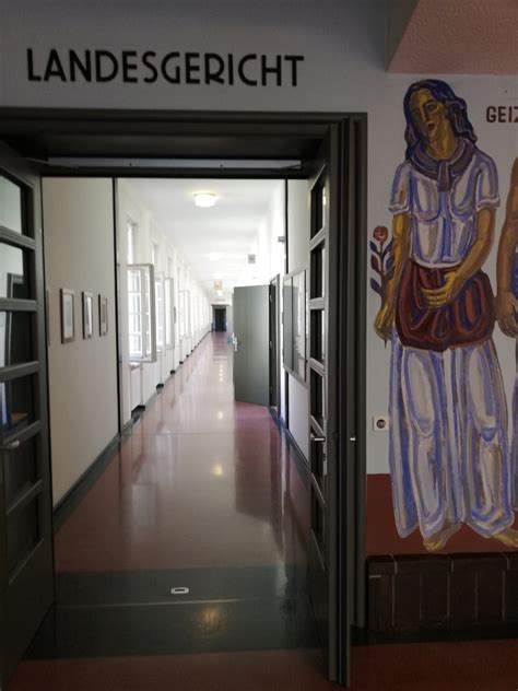 Landesgericht Krems J Hrige Tappte In Sex Falle Acht Jahre Haft F R T Ter Krems