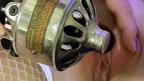 Torture My Pussy With Brushes Put Them In Very Deep In German Porn Feat Bouncy Tits Action