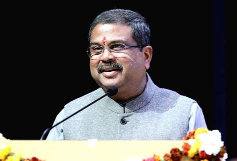 dharmendra pradhan attends patanjali university annual festival