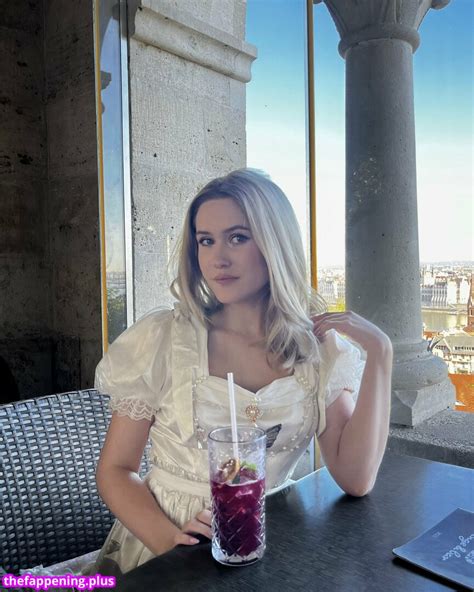 Una Fairy Mossyfaerie Una Fairyy Unafairy Nude OnlyFans Photo 8 The Fappening Plus