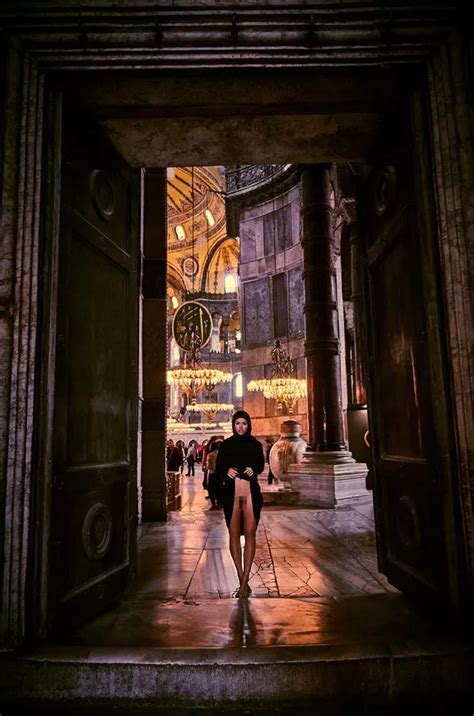 Naked Playboy Model Facing Jail For Flashing Privates In Nude Mosque