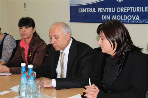 Oficiali ai CE Instituţia ombudsmanului din Republica Moldova este