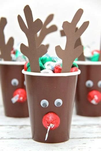 20 Ridiculously Cute Reindeer Crafts For Kids To Make