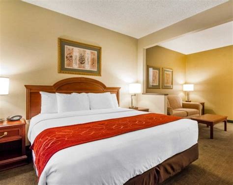 COMFORT SUITES - Updated August 2024 - 64 Photos & 39 Reviews - 1951 ...