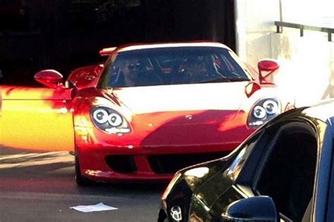 Le ultime foto di Paul Walker nella Porsche che lo ucciderà