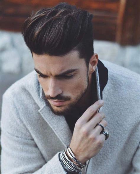 Awesome Wavy Medium Mens Hairstyles Wavymediummenshairstyles Mens