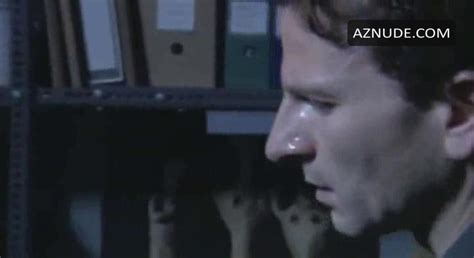 PARA LIGO PARA PONTO PARA TRIHA NUDE SCENES AZNude