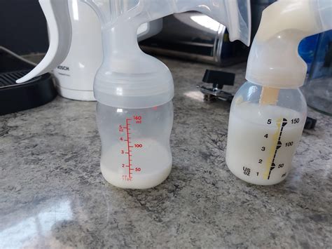 Pumped For 10 Minutes My Left Boob Is Such A Slacker I Can T Help But Worry R Breastfeeding