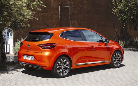 Renault Clio 2019 Fotos Versiones Equipamiento Y Motores