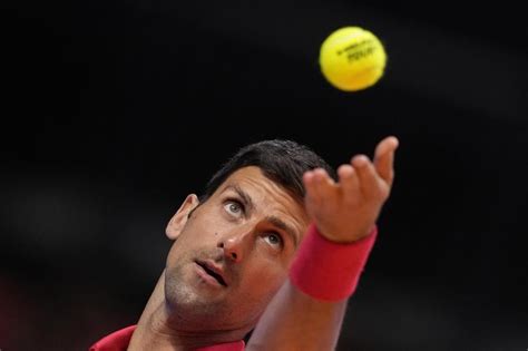 Près Dun An Après En Avoir été Expulsé Novak Djokovic Est De Retour