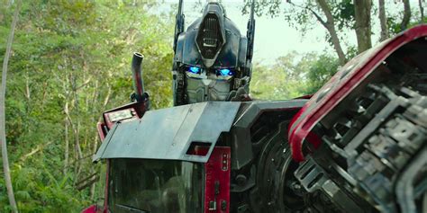 Why Transformers: Rise of the Beasts Cut a Major Optimus Prime Fight