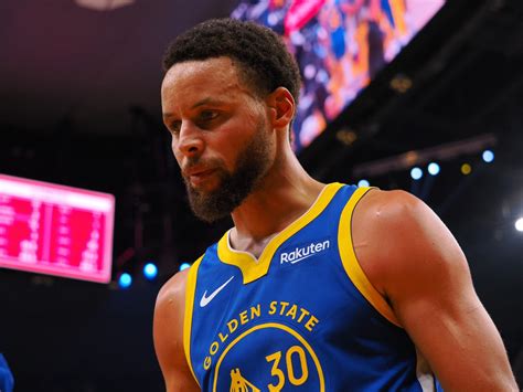 Steph Curry Made Nba History In Warriors Nuggets Game Fastbreak On