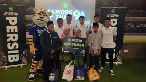 Tahun Persib Gelar Doa Bersama Dengan Anak Panti Asuhan