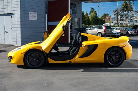 C Color Mclaren Mp Ara A Superdeportivo Volc N Amarillo