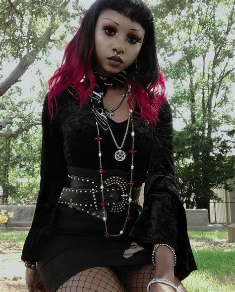 Halloween Is Time For Darkness And Black Goth Girls Imgur Black Goth