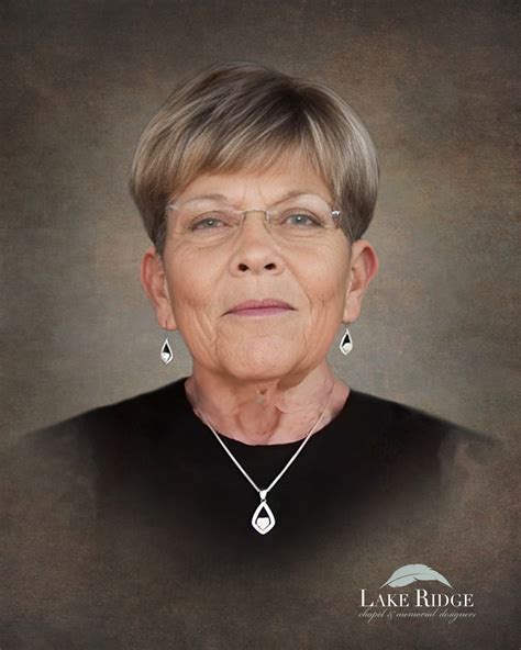 Dione Siegel - Lake Ridge Chapel & Memorial Designers