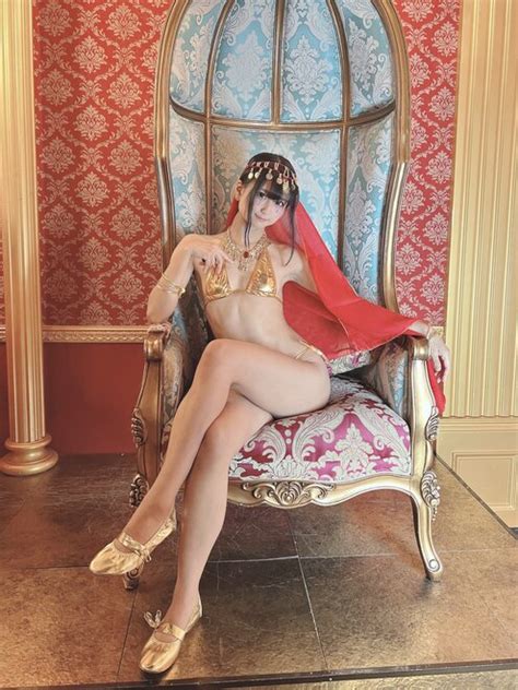 金運の上がるビキニ前編 Porn Pic