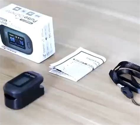 【24h Ship】 Hot Sale Ce Finger Pulse Oximeter Finger Clip Oxygen