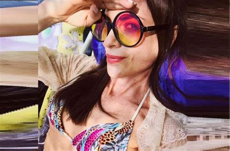 Hot Sexy Fiorella Rodriguez Bikini Pics