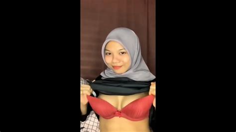 Big Tits Myanmar Maid Catch By Vietnamese Matter