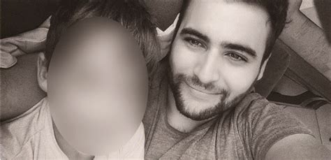 A Rea O De Um Menino De Anos Ao Saber Que O Irm O Mais Velho Gay