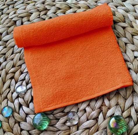 Салфетка махровая "Гладь" оранжевый – купить за 80 руб. в интернет ...