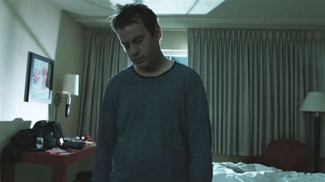 Ngủ nude tác dụng sức khỏe khi ngủ khỏa thân