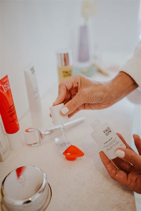 Exactly How To Perfect The Naked Nails Trend