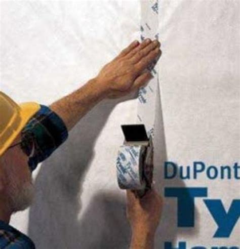 How to Install DuPont Tyvek Metalized Tape - Deck Expressions