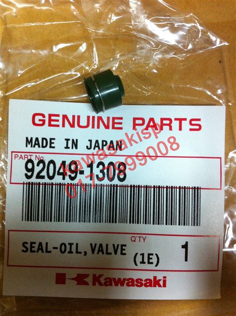 Kawasaki Genuine Spare Parts Valve Guide Oil Seal 92049 1308