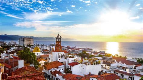 The Year-Round Reprieve of Puerto Vallarta Weather