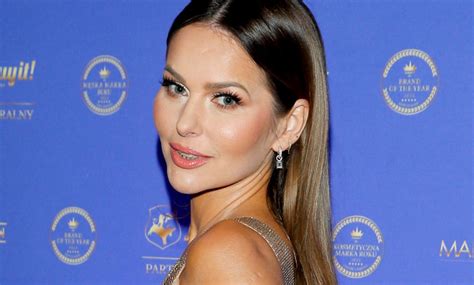 Paulina Sykut W Bikini Gwiazda Polsatu Pochwali A Si Szczuplutk Tali Wp Gwiazdy