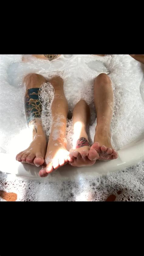 Hope U Like The View Babe Scrolller