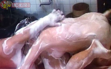 Moeko Ezawa nude pics página 1