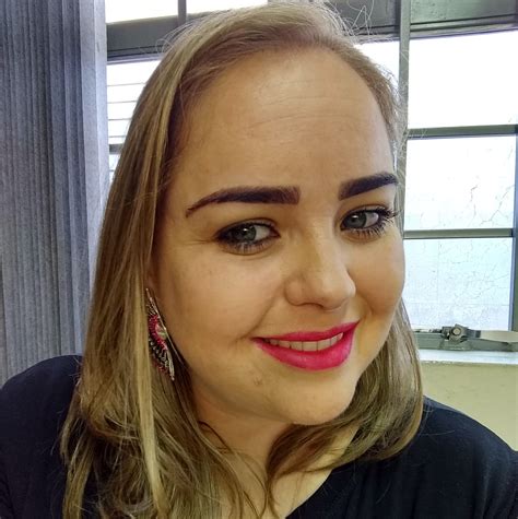 Débora Oliveira da... - Débora Oliveira da Costa Advogada