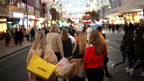 British Retail Sales Rise 1.3% In November, Beating Forecasts - Minutehack