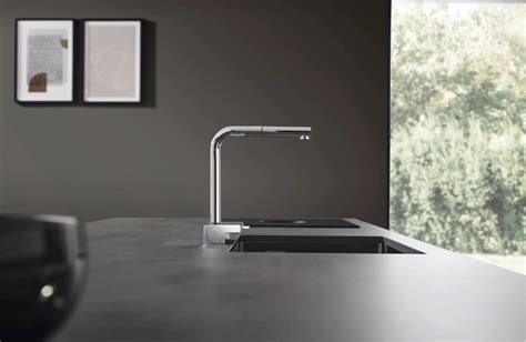 Различни видове кухненски смесители с техните уникални предимства