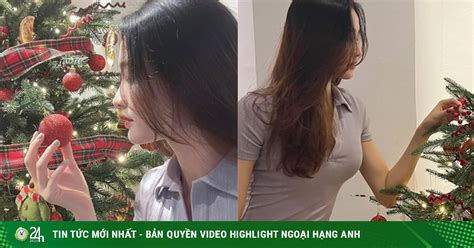 Kim Thanh cùng dàn hot girl bóng chuyền khoe dáng đẹp dịp Giáng sinh